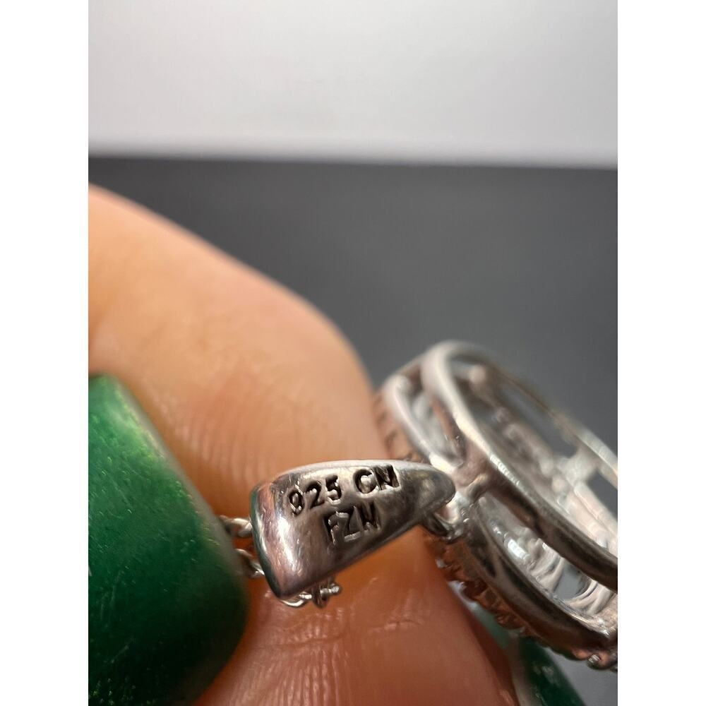 Cz swirl circle sterling silver pendant and chain - Picture 7 of 11